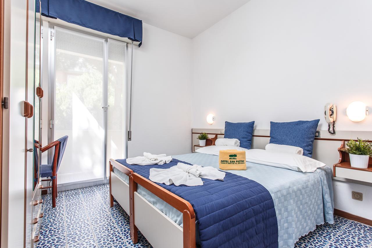 Hotel San Pietro チェルヴィア エクステリア 写真